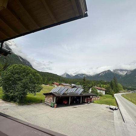 Ferienwohnung Haus am Waldrand Leutasch Exterior foto